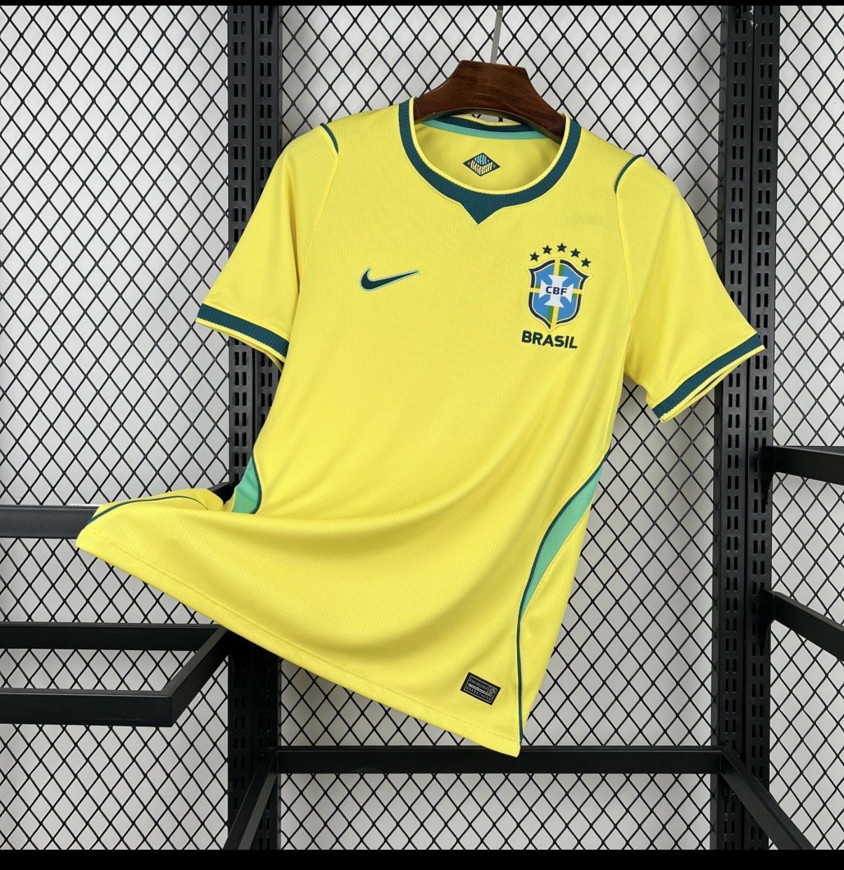 Camiseta Brasil Alternativa Verde - Mundial 2026